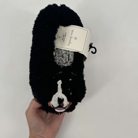 NWT Vera Bradley dog face printed fuzzy slip on slippers - Picture 1 of 5
